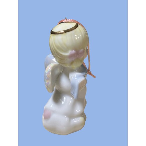 Avon Precious Moments Peace on Earth  Angel Ornament - Picture 4 of 11